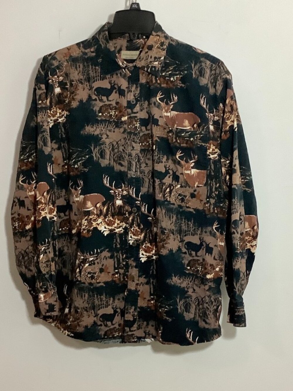 Camo Button Long Sleeve Shirt Large Rugged Sporty Outdoor Hunting Woodland